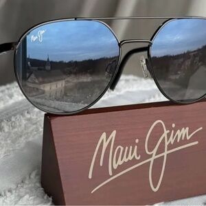 Maui Jim Waterfront Aviator Dark Grey Frame Sunglasses with Blue Gradient Lenses